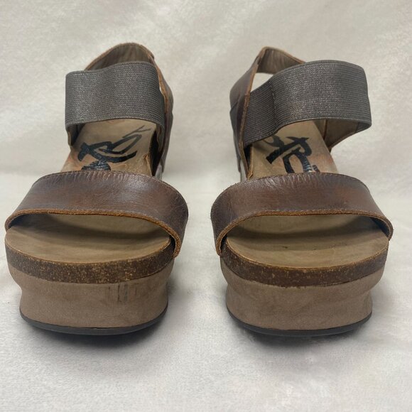 OTBT Bushnell Wedge Women's Sandals Pewter Leather Size 5.5 - Picture 7 of 9